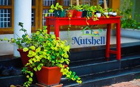 Nutshell-Airport Retreat By The Sea